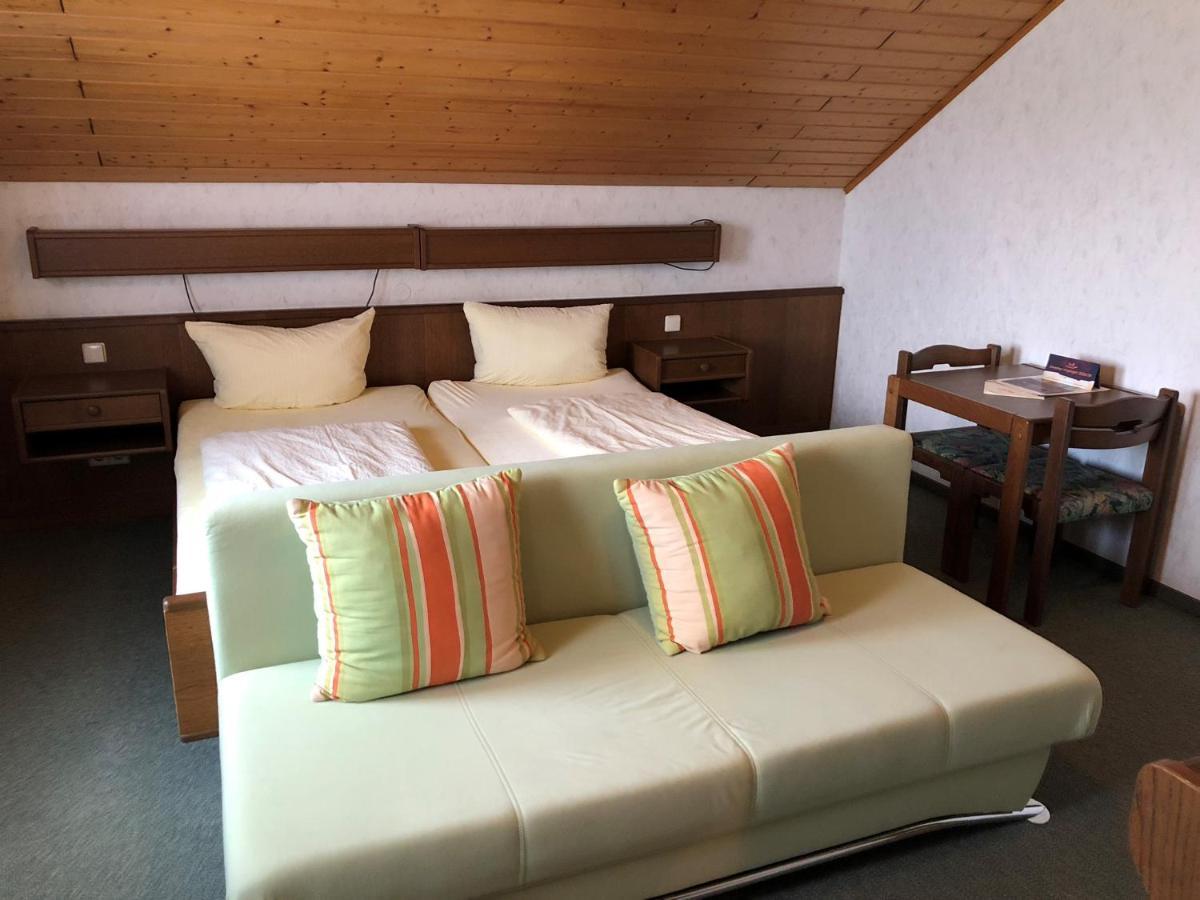 Gaestehaus Rehwinkel 알렌바크 외부 사진